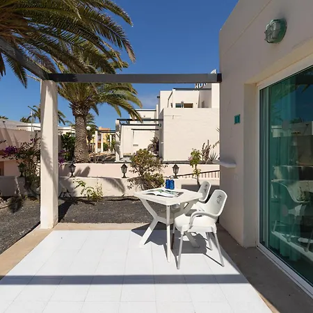 Apartmán Alisios Con Terraza Y Piscina Corralejo