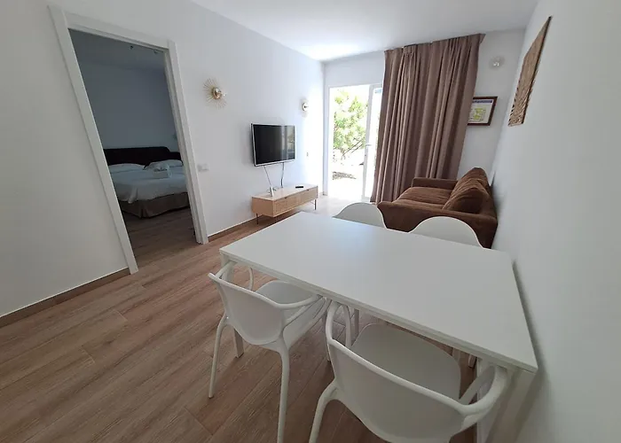 アパート Alisios Con Terraza Y Piscina コラレホ