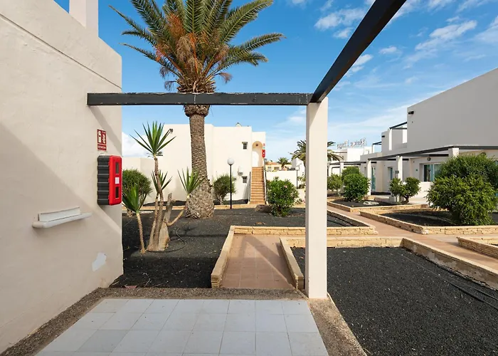 Alisios Con Terraza Y Piscina アパート *